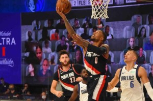  开拓者利拉德60分创队史新纪录