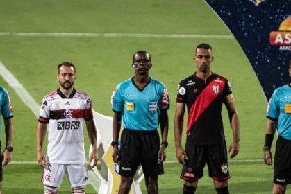  克莱蒙升班马气势如虹，客场爆冷击败传统豪强