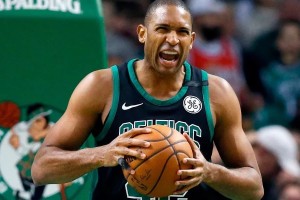  斯科蒂巴恩斯全能发挥，猛龙客场爆冷击败凯尔特人