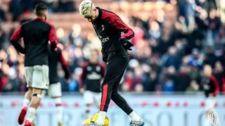  维罗纳定位球建功，飞驴军团上演逆袭好戏