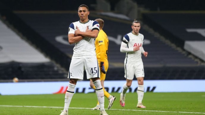  摩纳哥新星闪耀全场梅开二度助球队轻取科雷兹