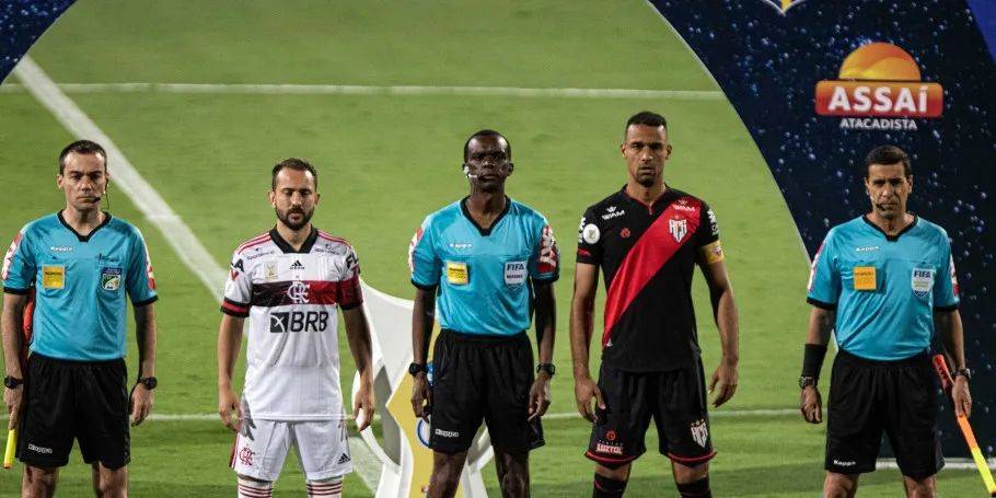  克莱蒙升班马气势如虹，客场爆冷击败传统豪强